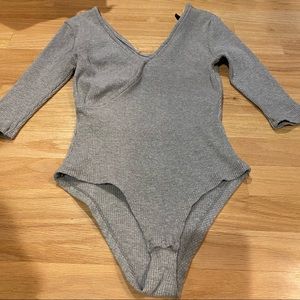 Atmosphere NWOT grey ribbed body suit size 8